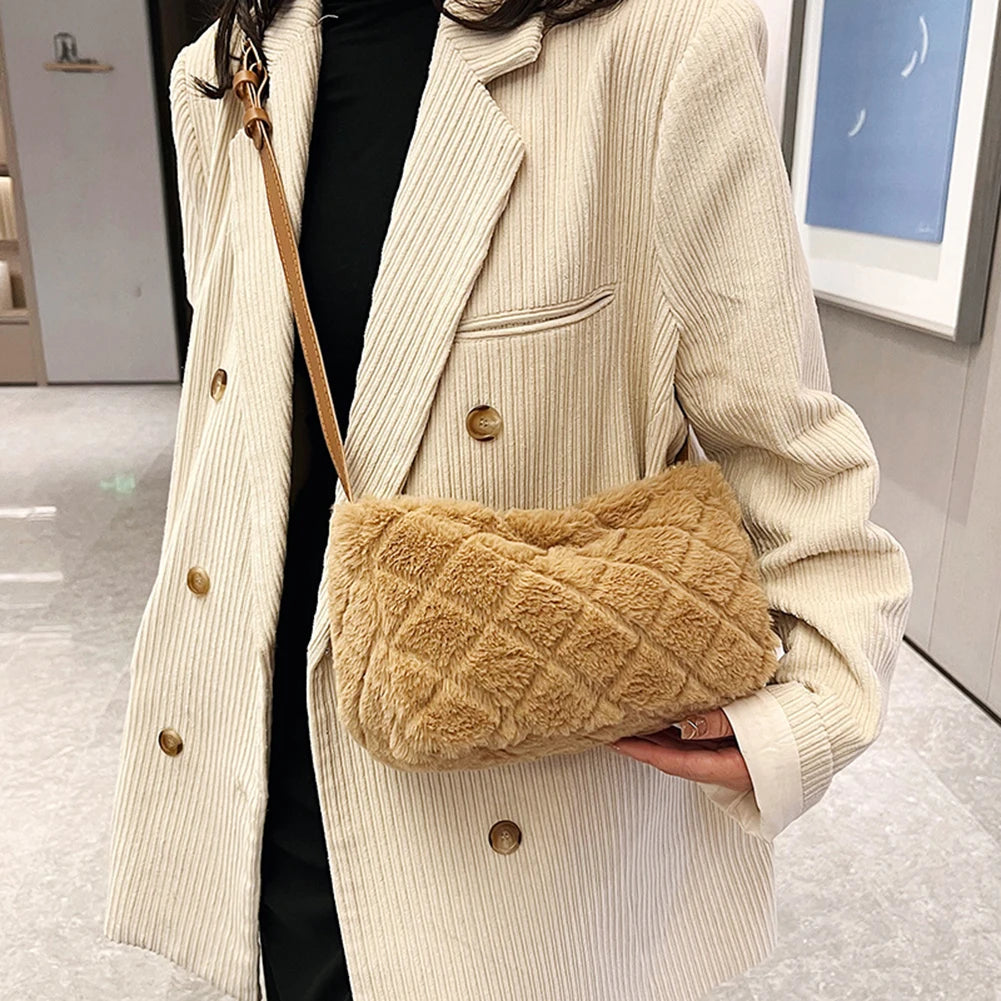 Autumn Winter Ladies Rhombus Pattern Plush Crossbody Bag