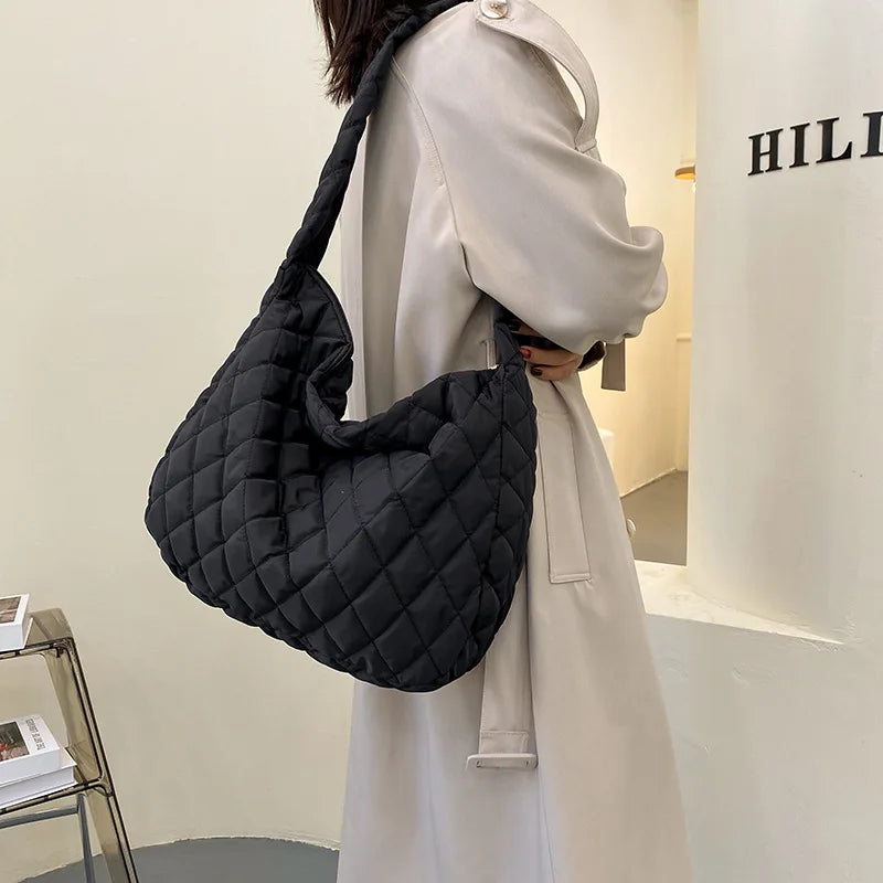 Vintage Diamond Shoulder Armpit Bag Cotton Padded Large Capacity