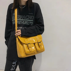 Retro Large-capacity Handbag Women's Shoulder Messenger Bag