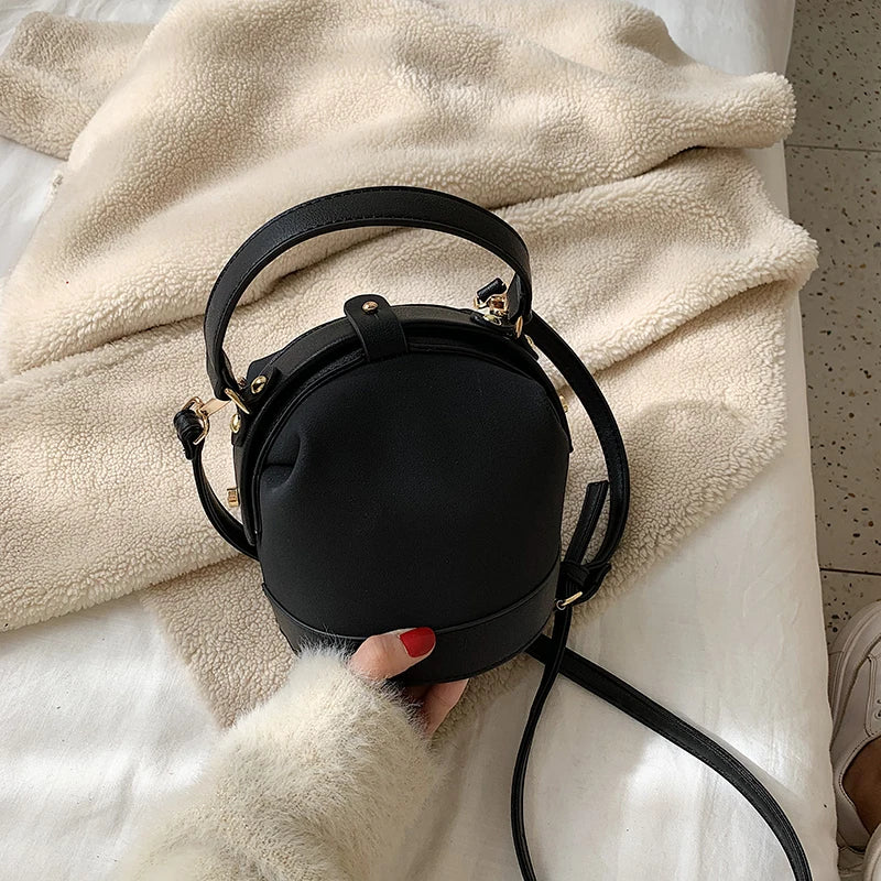 Fashionable Straddle Bag Handbag for Autumn and Winter