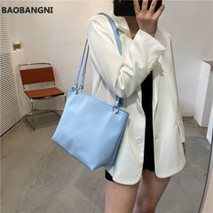 Leather Tote Bag Handbags Zipper Wide Bucket Clutch