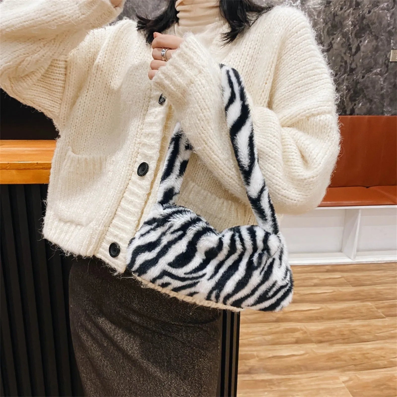 Furry Shoulder Bag Portable Underarm Messenger Handbag