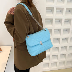 Women Shoulder Bag with Chains Messenger Bag