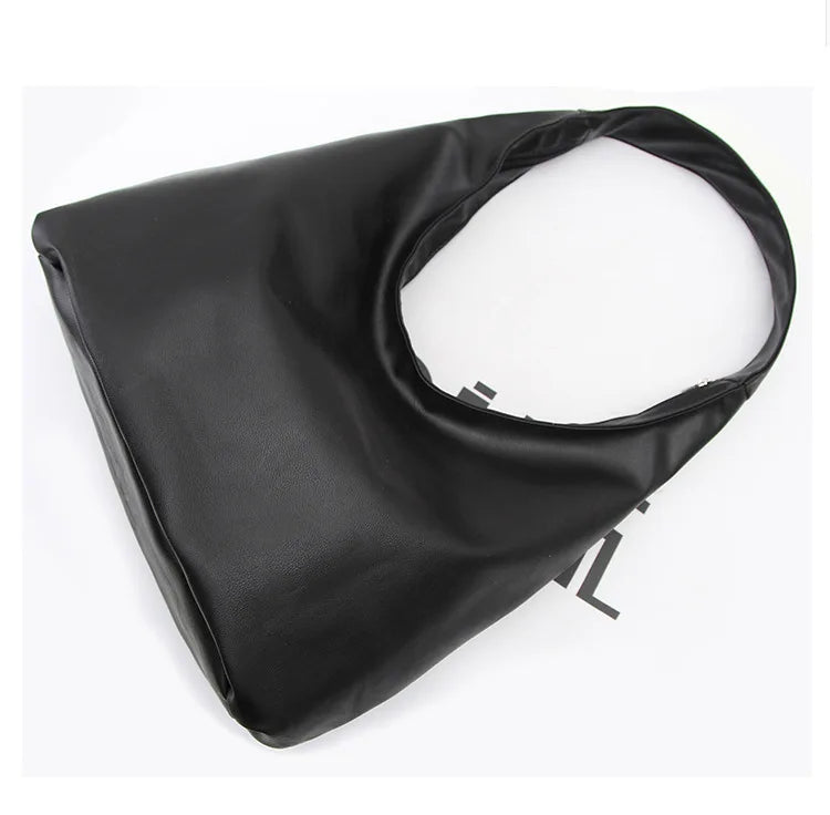 European American Large Capacity Shoulder Bag