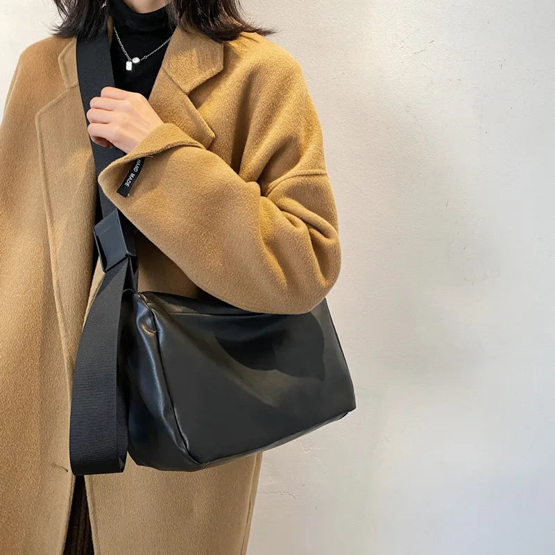 PU Crossbody Bag for Women Large Capacity Messenger Bag Japanese Retro Handbag