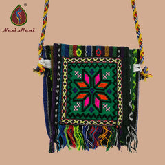 Bohemian Retro Canvas Crossbody Bag with Christmas Snowflake Tassel Pattern