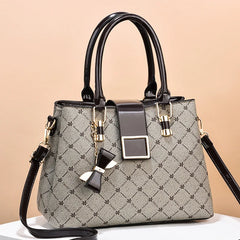 Large-capacity European Style Handbag