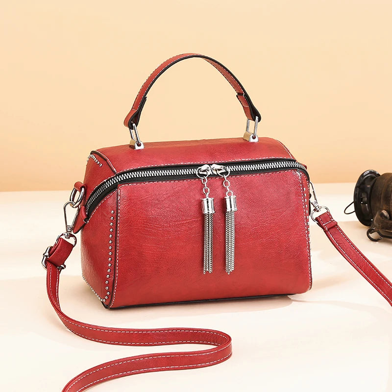 Women Leather Handbags Rivet Female Bag Multicolor High Capacity Crossbody Bags