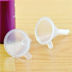 10pcs Mini Plastic Funnel Small Mouth Liquid Funnels Lab Supplies