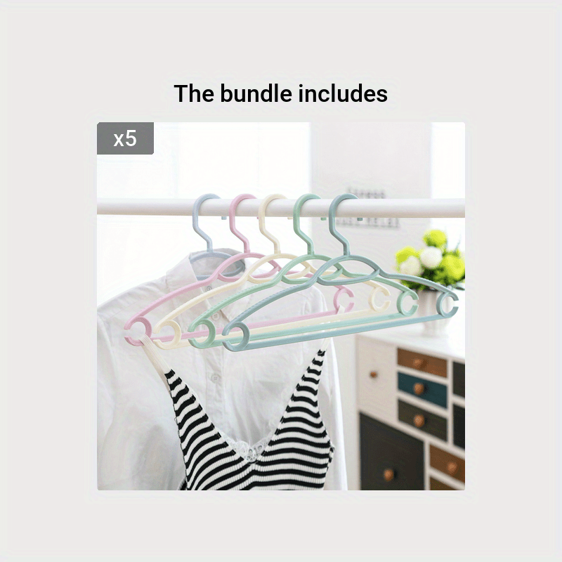 5pcs Wide Shoulder Plastic Hanger Drying Rack for Adult Clothes