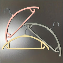 5pcs Non-Slip Clothes Hanger Set for Clothing Stores
