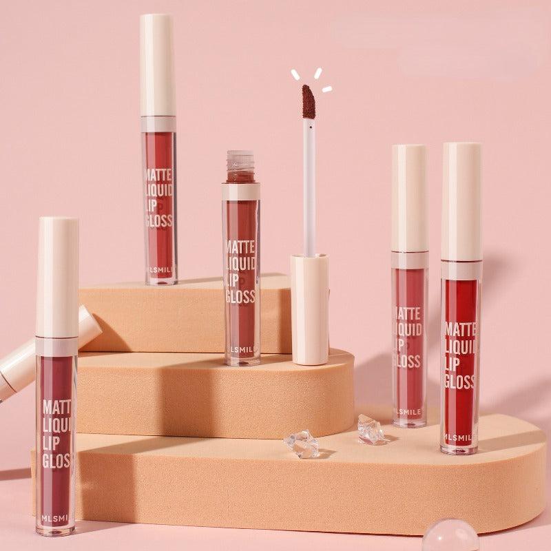 Matte Moisturizing Lip Gloss Hydrating Liquid Lipstick