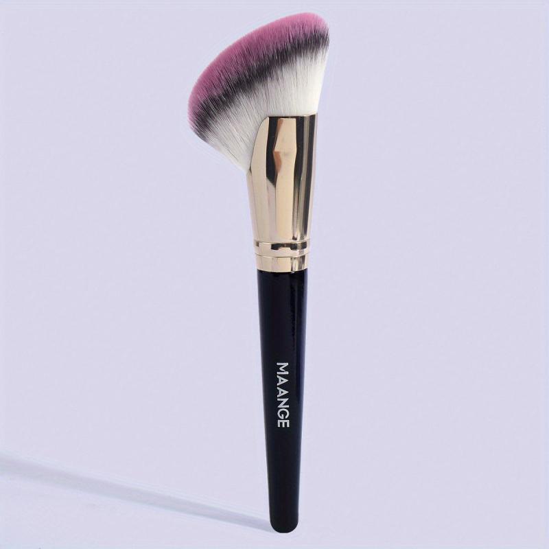 Angled Kabuki Makeup Brush for Face Contouring and Highlighting