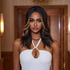 Brown Highlights Wavy Shoulder Length Wig Middle Part 50.8cm