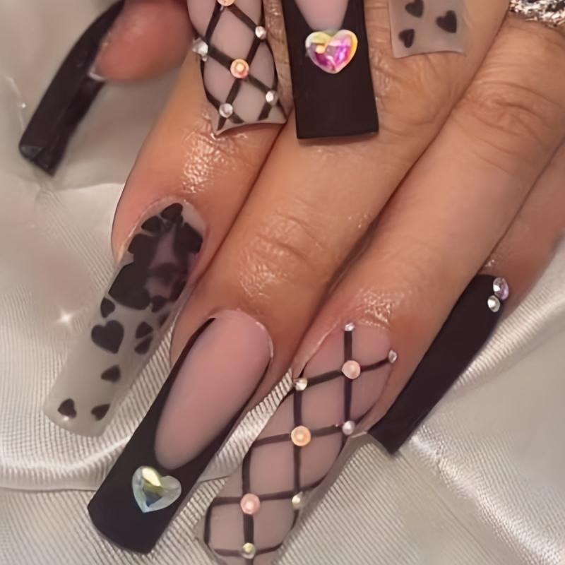 Plaid Heart Print Press On Nails with Rhinestone Matte Long Cover