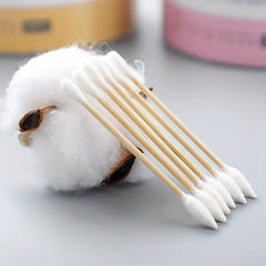 500pcs Disposable Cleaning Swabs for Ears with Storage Case