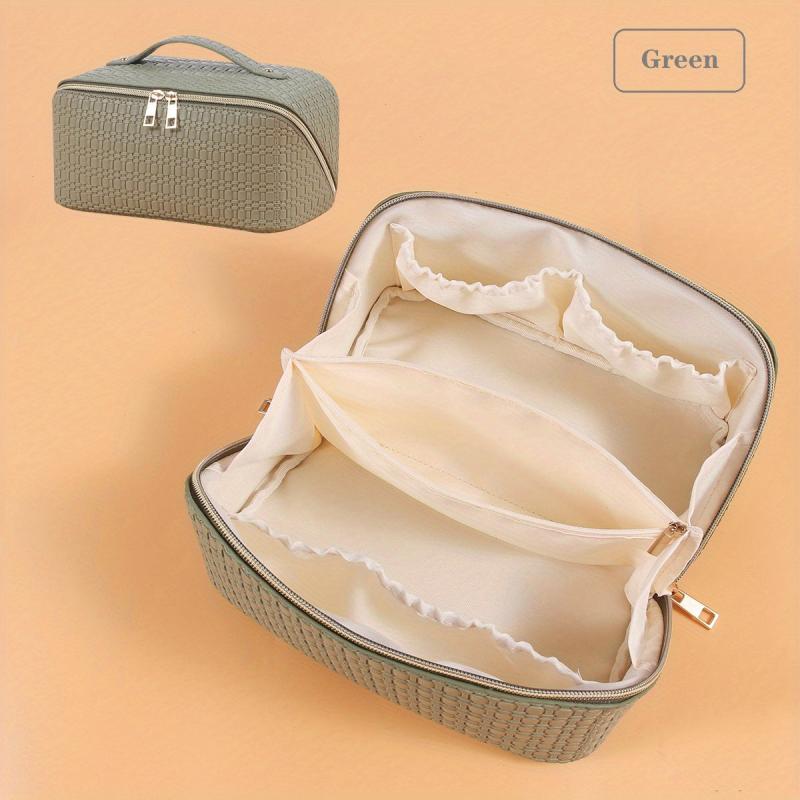 Large Capacity Checkered Travel Cosmetic Bag for Women Portable Makeup Organizer