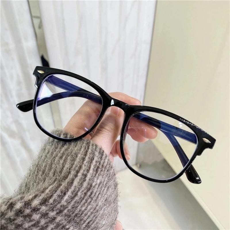 Vintage Oval Frame Light Blocking Eyeglasses