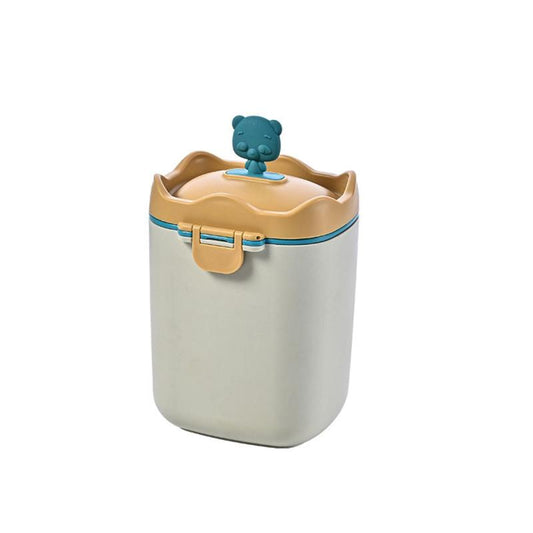 Bear Baby Food Storage Box Portable Infant Milk Powder Dispenser Snacks