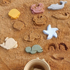 8pcs Silicone Beach Toy Set Portable Outdoor Anti-fall Toy Set