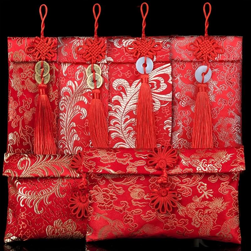 Silk Red Envelopes Lucky Money Pockets for Chinese New Year