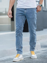 Men's Straight Regular Denim Jeans With Pockets