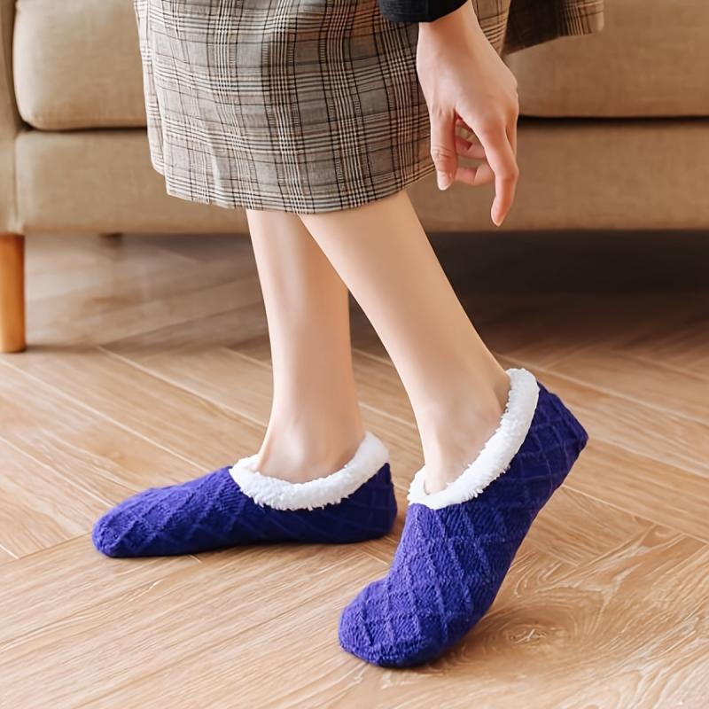 Women's Non Slip Plush Knitted Coral Fleece Socks