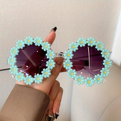 Daisy Sunglasses for Women Men Gradient Glasses UV400