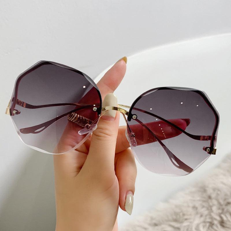 Oversized Polygon Sunglasses Gradient Shades Metal Temple Eyewear for Women