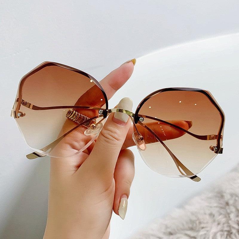 Oversized Polygon Sunglasses Gradient Shades Metal Temple Eyewear for Women