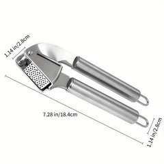 Ergonomic Garlic Press for Easy Garlic Mincing