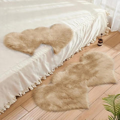 Heart Shaped Plush Rug Minimalist Anti-slip Floor Carpet for Home Decor