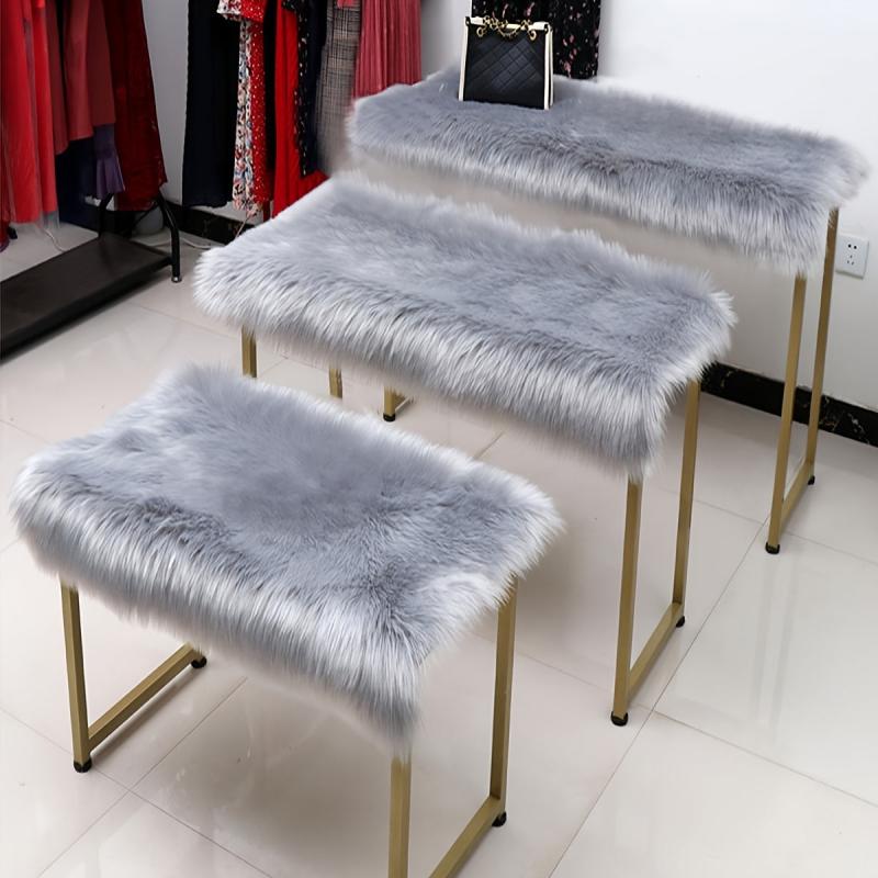 Soft Light Grey Shaggy Rug for Bedroom & Living Room Plush Carpet