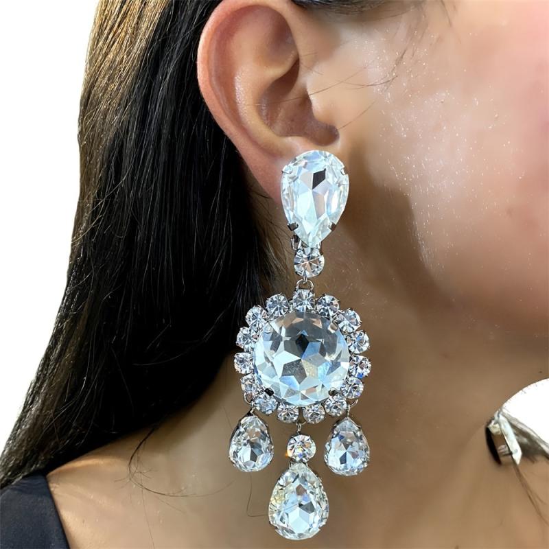 Rhinestone Round Pendant Dangle Earrings