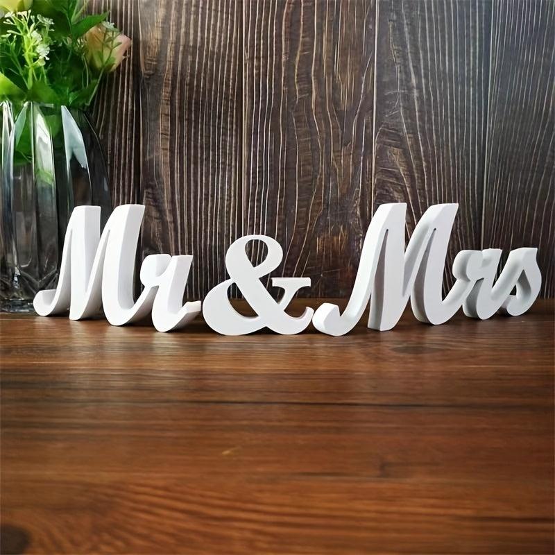 Wooden Mr and Mrs Signs Wedding Set for Table Top and Wall Decoration
