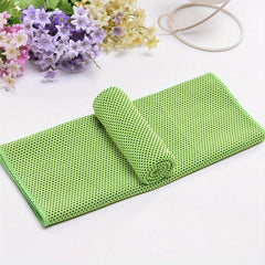 Cooling Quick Dry Fitness Towel for Yoga Running Exercise and Beach Sports