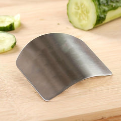 Stainless Steel Finger Guard for Safe Slicing and Cutting Vegetables