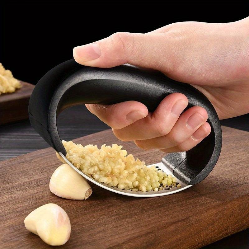 Stainless Steel Garlic Press Manual Garlic Mincer Kitchen Gadget