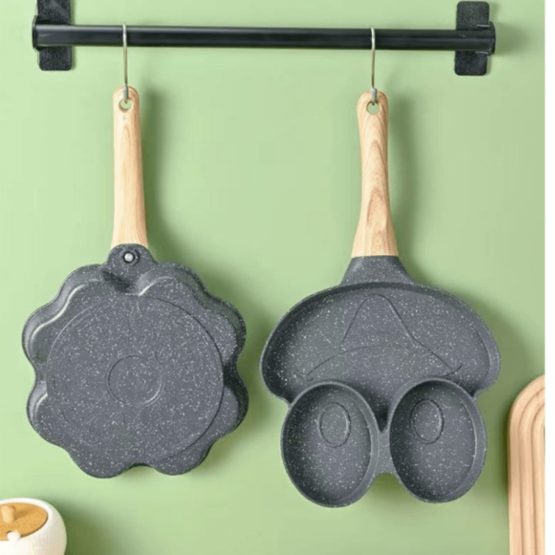 4-Heart Hole Frying Pan Nonstick Eggs Cooker Omelet Pan Household Cooking