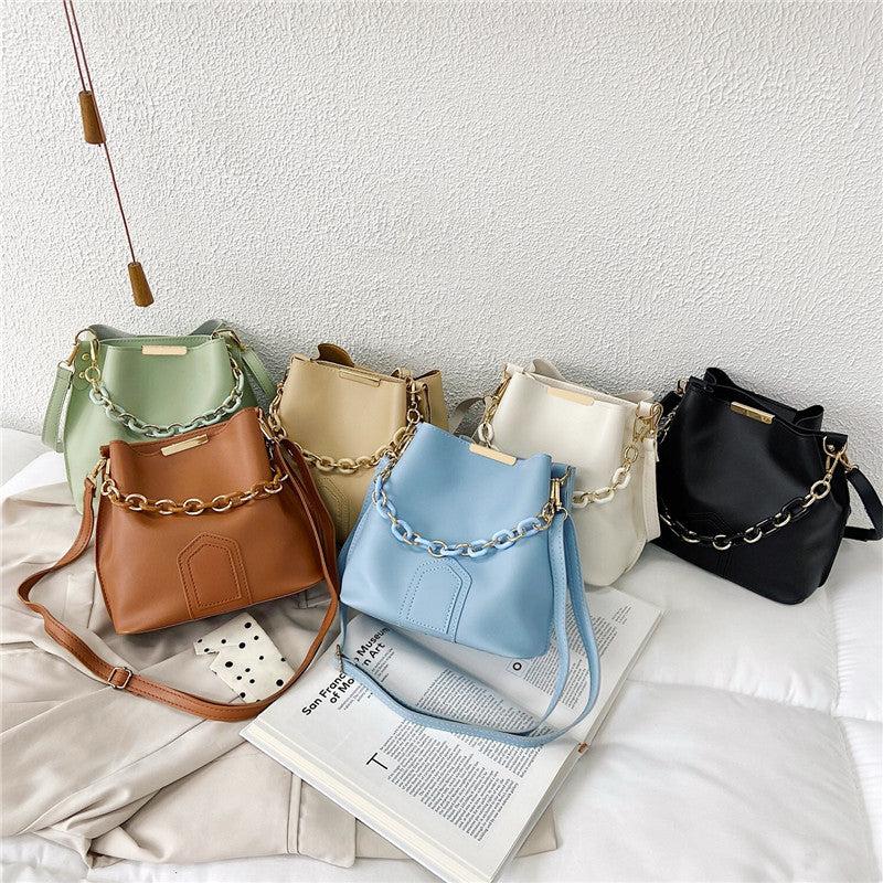 Minimalist Chain Decor Crossbody Bucket Bag for Women