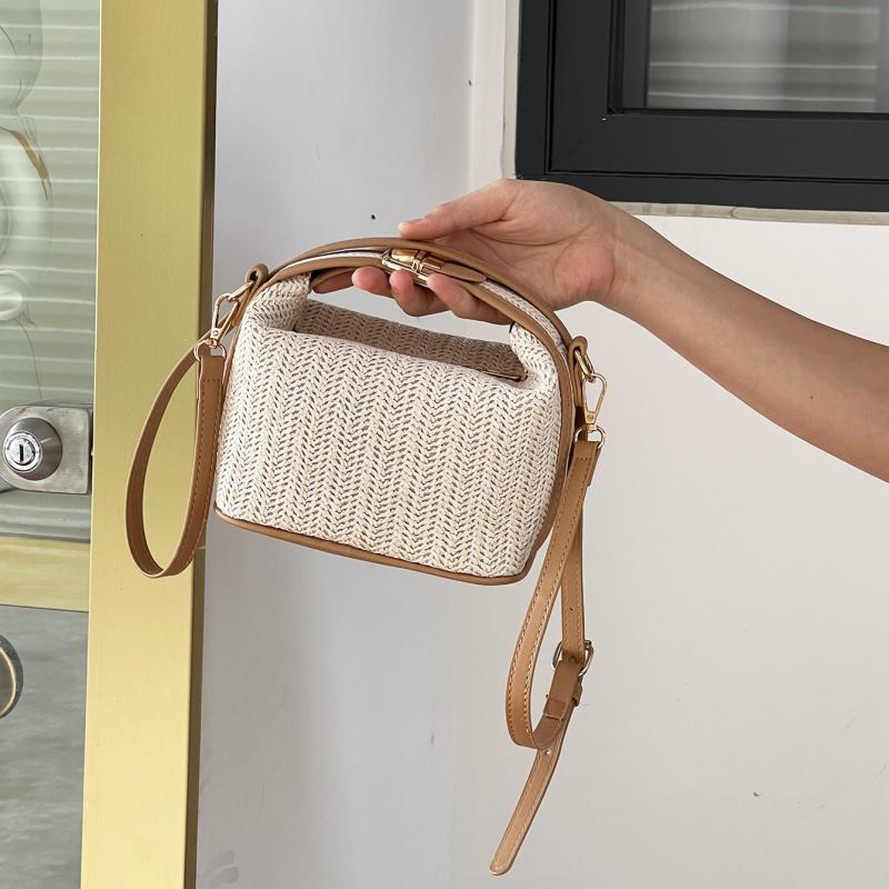 Straw Crossbody Bag Vacation Style Zipper Shoulder Bag