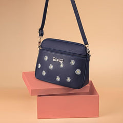 Classic Daisy Embroidery Shoulder Bag All Match Crossbody Bag