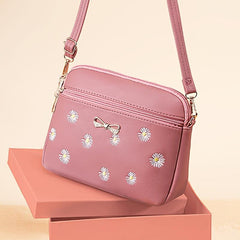 Classic Daisy Embroidery Shoulder Bag All Match Crossbody Bag