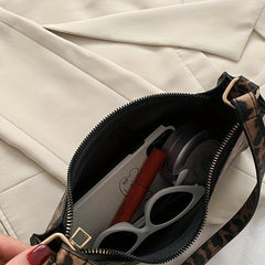 Animal Pattern Shoulder Bag Zipper PU Leather Underarm Bag Portable Handbag