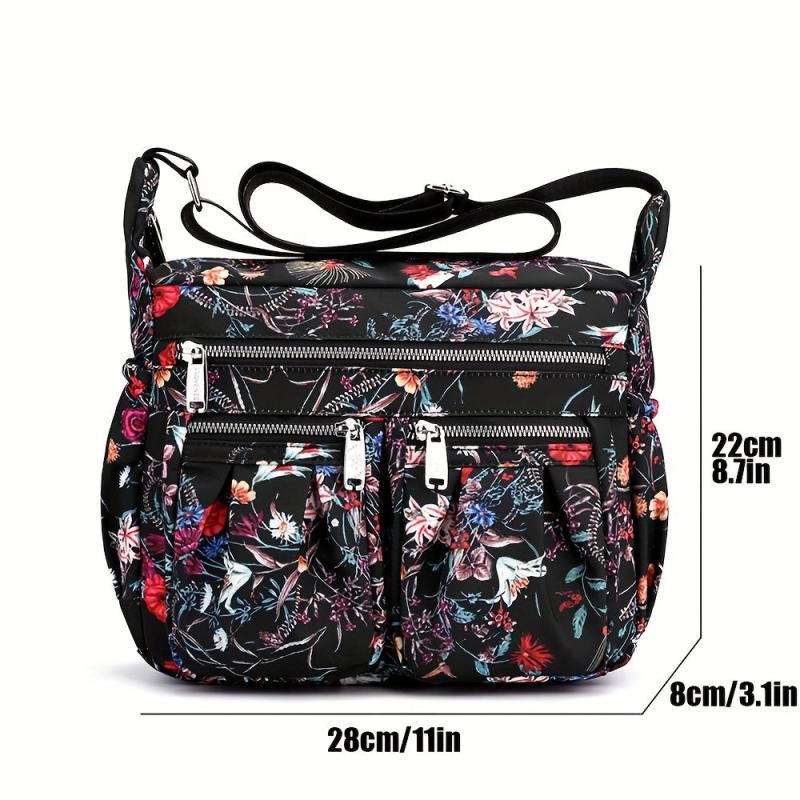 Large Capacity Nylon Shoulder Bag Zipper Stylish Crossbody Bag
