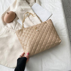 Argyle Quilted Chain Shoulder Bag Metal Crown Decor Crossbody Purse