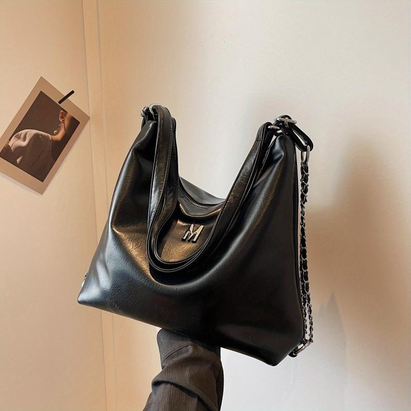 Metal Chain Large Capacity Tote Bag PU Leather Textured Shoulder Bag