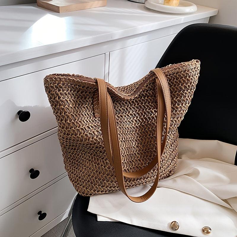 Stylish Woven Shoulder Bag for Travel and Beach