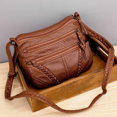 Casual Messenger Bag for Middle aged Women Large Capacity Shoulder Bag
