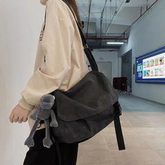 Vintage Canvas Crossbody Bag Large Capacity Messenger Bag